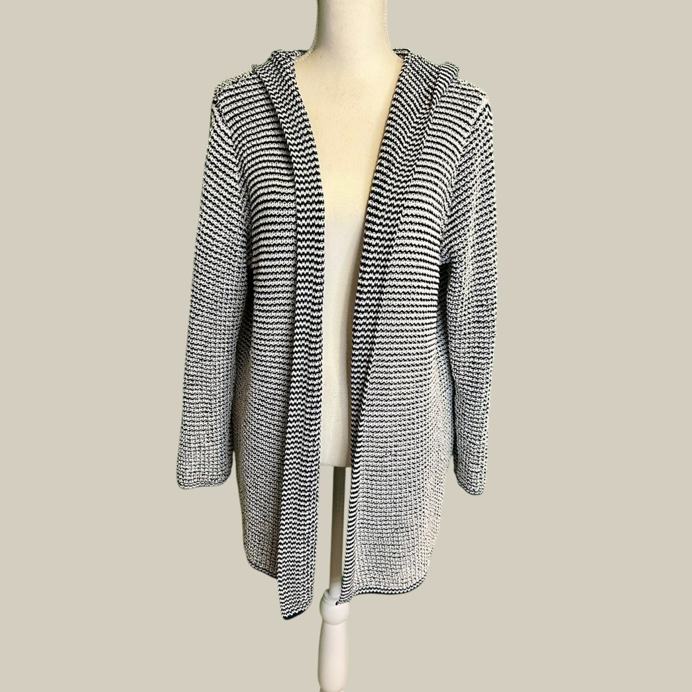 Nicole Miller Artelier Women's Navy Blue and White Hooded Cardigan Sweater Sz M